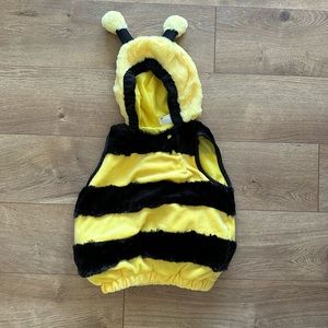 Baby bumblebee costume size 6-12 months
